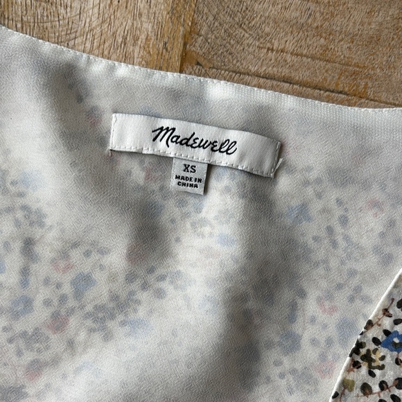 Madewell Floral Button-Down Silk Blouse XS - Picture 2 of 6